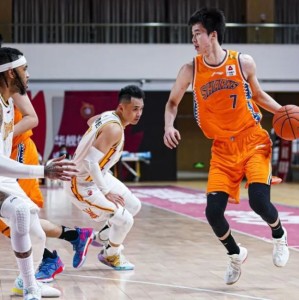  NBA选秀大会落幕,新星加盟马刺冲击重建